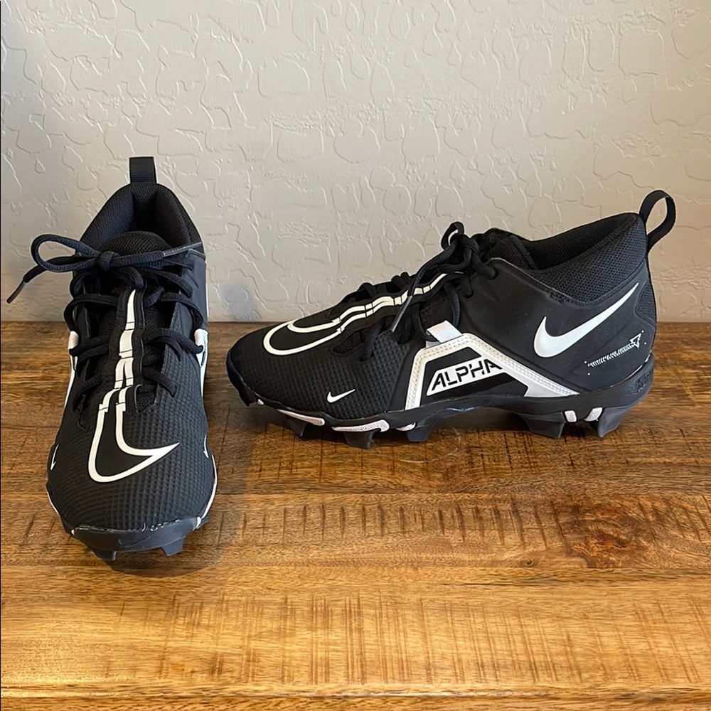 Nike Alpha Black and White Football Cleats Worn once indoors brand new size 8